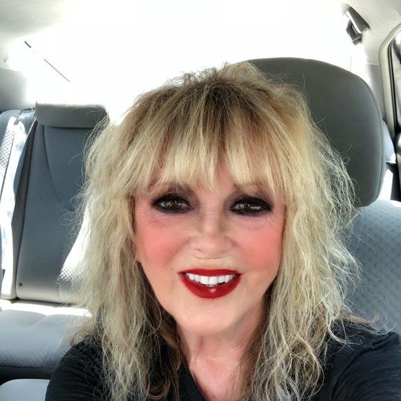 FASHION & HORSES ROCK MY WORLD - Picture 2 of 8